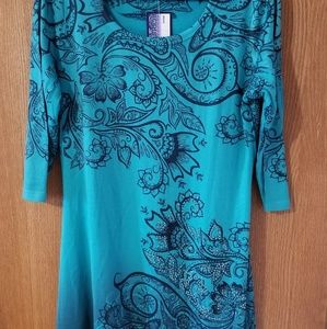 Tunic,  shirt dress. Sweater like, size large